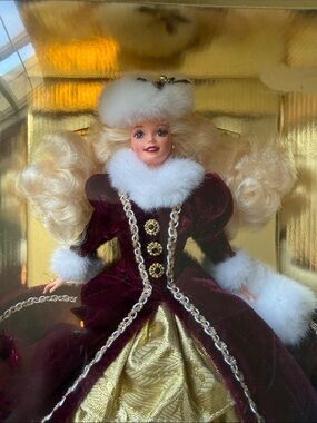 1996 Happy Holidays Barbie